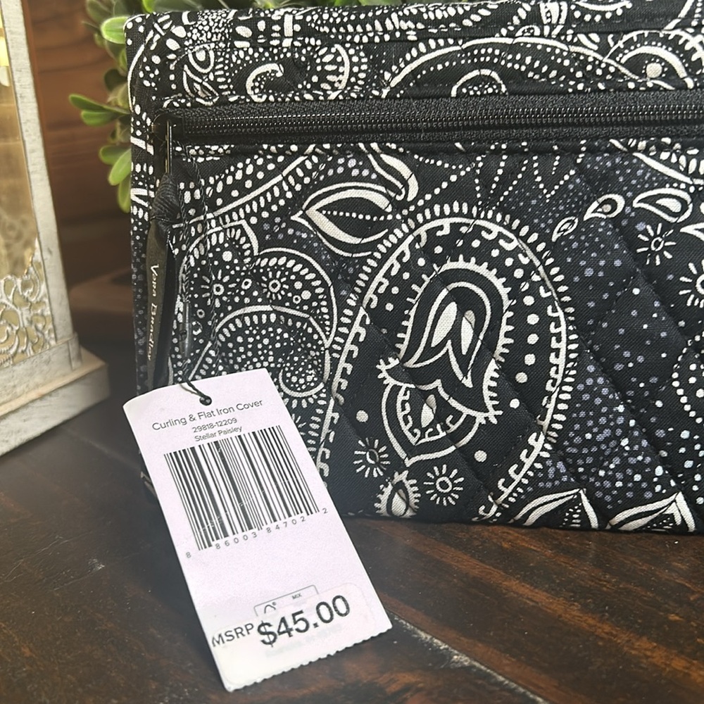 Vera Bradley - Curling & Flat Iron Cover (NWT) - Picture 2 of 5